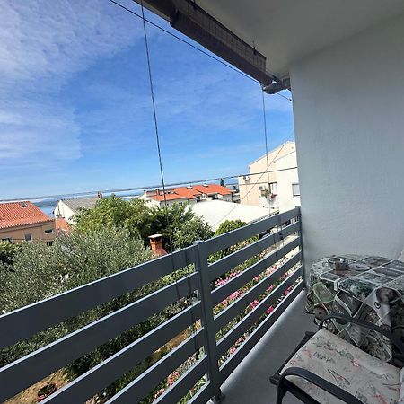 Apartmani Ira Crikvenica Bagian luar foto